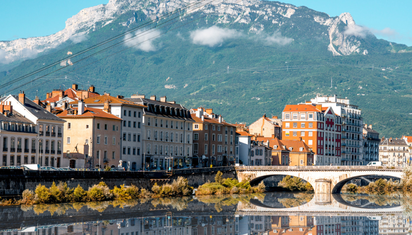 Qui contacter pour des photos de tourisme à Grenoble ?
